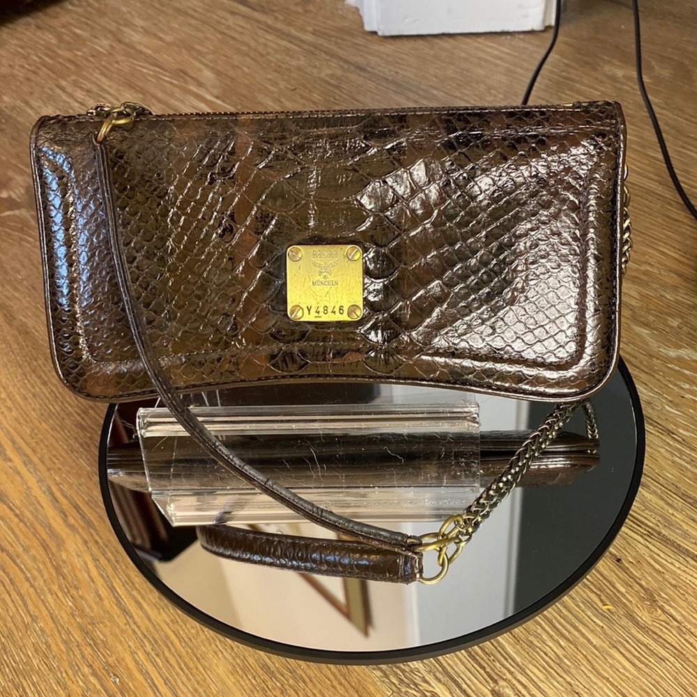 EUC Authentic MCM wallet on Chain